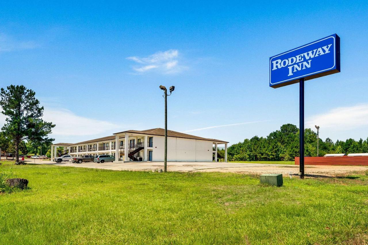 Rodeway Inn Sandersville Exterior photo